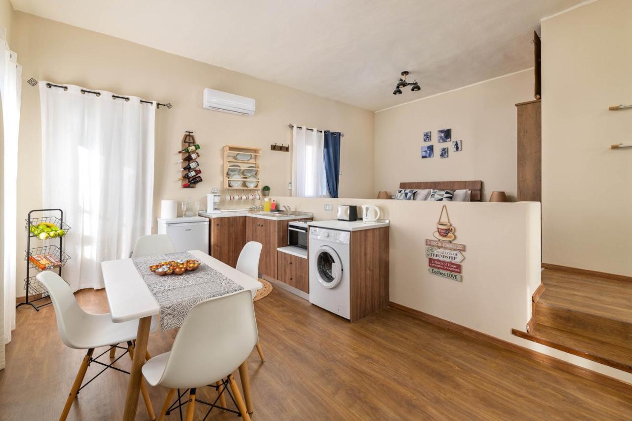 Rementzo Apartment Simi Dış mekan fotoğraf